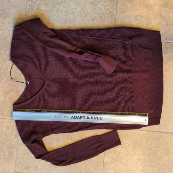 Lululemon The Sweater Life Heather Bordeaux - Picture 3 of 7